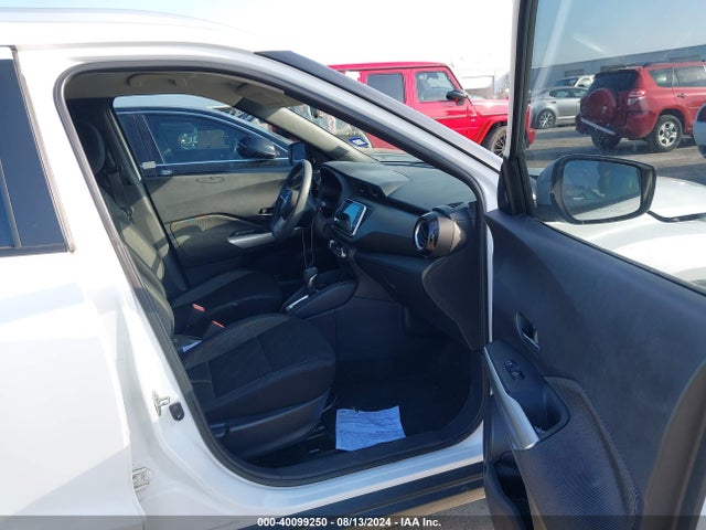 3N1CP5CU1JL536371 Nissan KICKS SV