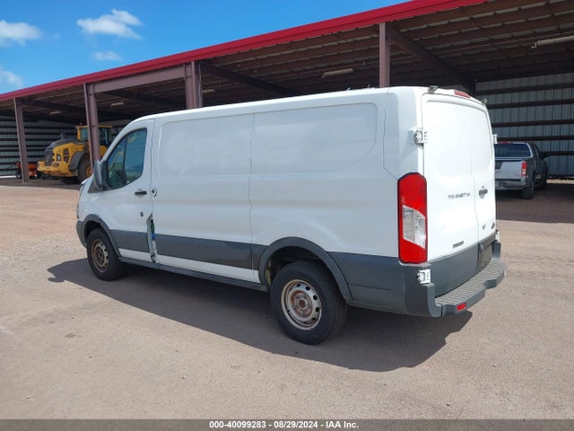 Ford Transit-150 2016 1FTYE1YV9GKA96901 Image 3