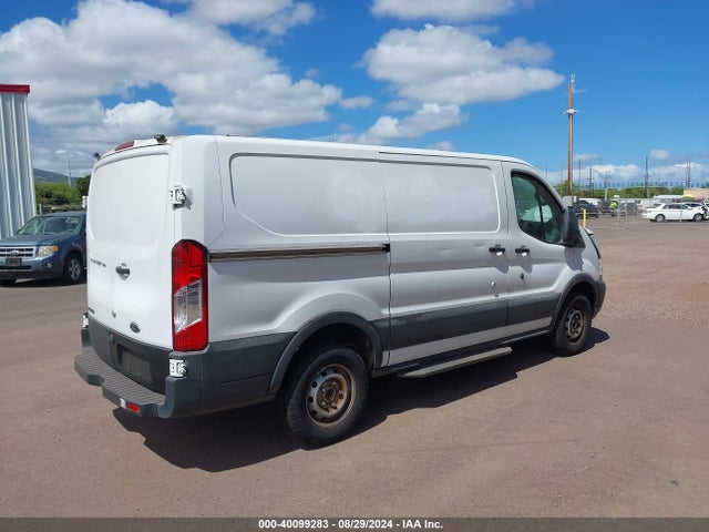 Ford Transit-150 2016 1FTYE1YV9GKA96901 Image 4