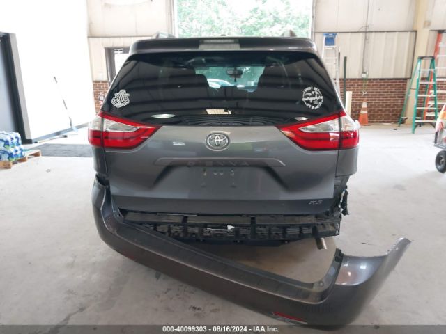 5TDYZ3DC7HS876295 Toyota Sienna Xle 8 Passenger