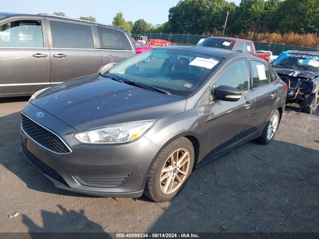 Ford FOCUS SE 2016 1FADP3F25GL215248 Image 2
