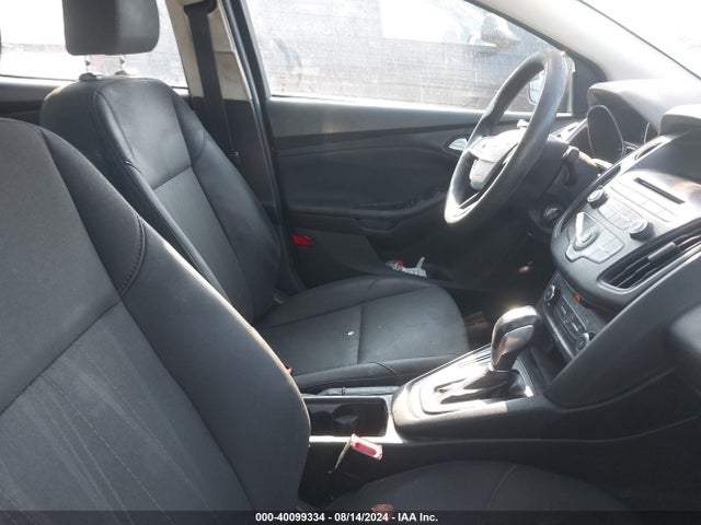 Ford FOCUS SE 2016 1FADP3F25GL215248 Image 5