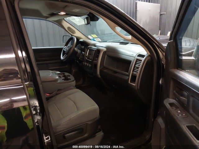 1C6RR7FT9ES368753 RAM 1500 Express