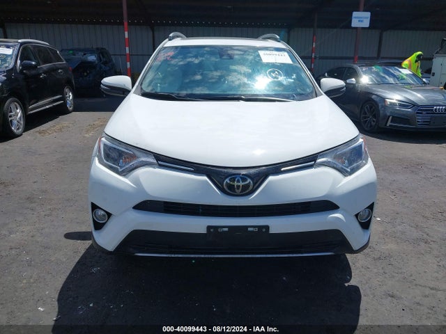 Toyota Rav4 Xle 2018 JTMWFREV8JJ206115 Image 12