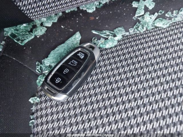 KM8K6CA52MU699211 Hyundai Kona Night