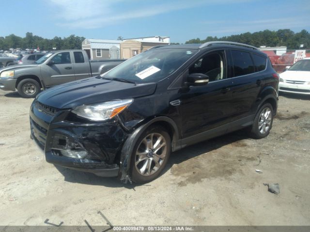 1FMCU9J9XGUB40168 Ford Escape Titanium