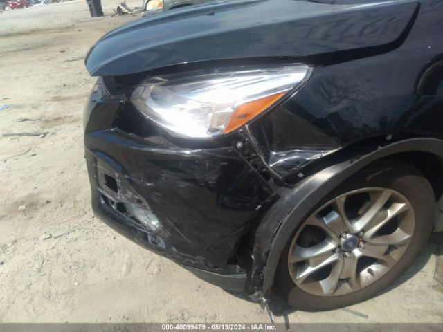 1FMCU9J9XGUB40168 Ford Escape Titanium