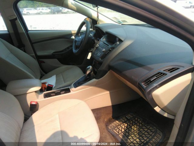 1FADP3F26GL265608 Ford FOCUS SE
