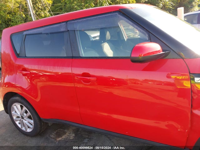 KIA SOUL + 2018 KNDJP3A59J7576237 Image 13