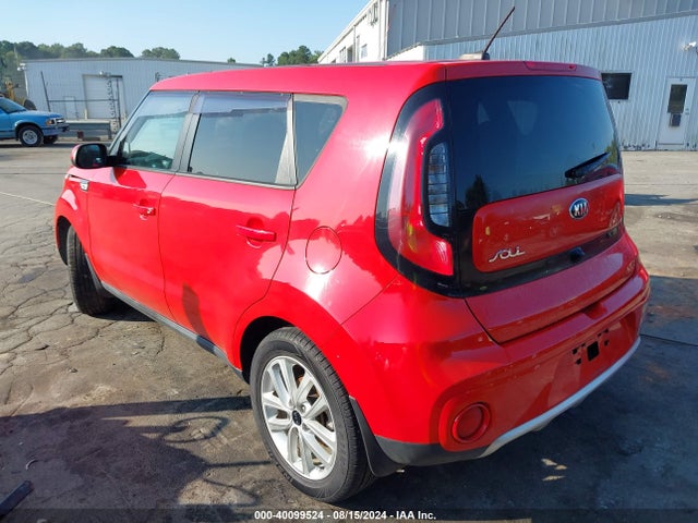 KIA SOUL + 2018 KNDJP3A59J7576237 Image 3