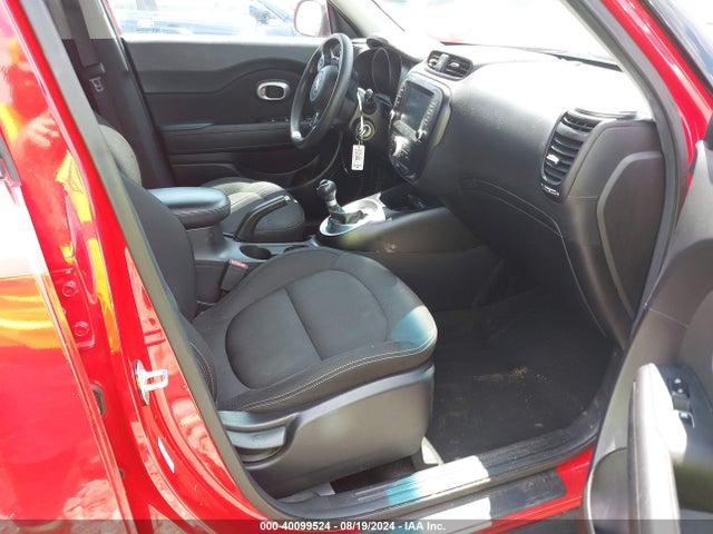 KIA SOUL + 2018 KNDJP3A59J7576237 Image 5