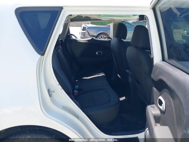 KIA SOUL + 2019 KNDJP3A5XK7698302 Image 8