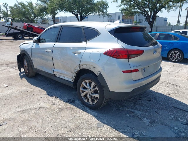 Hyundai TUCSON SE 2019 KM8J2CA46KU951988 Image 3