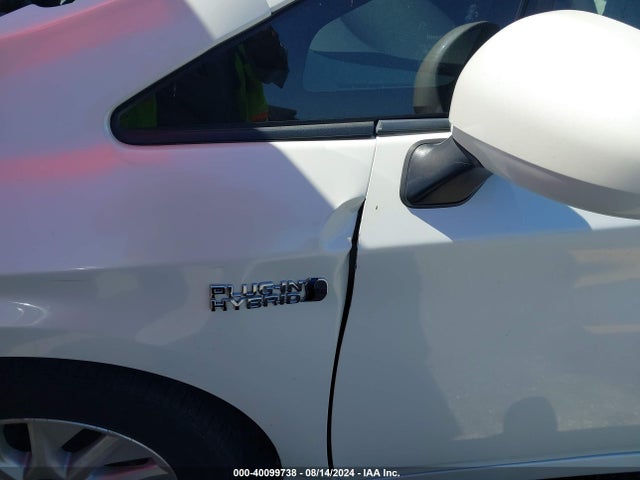 JTDKN3DPXF3075363 Toyota PRIUS PLUG-IN