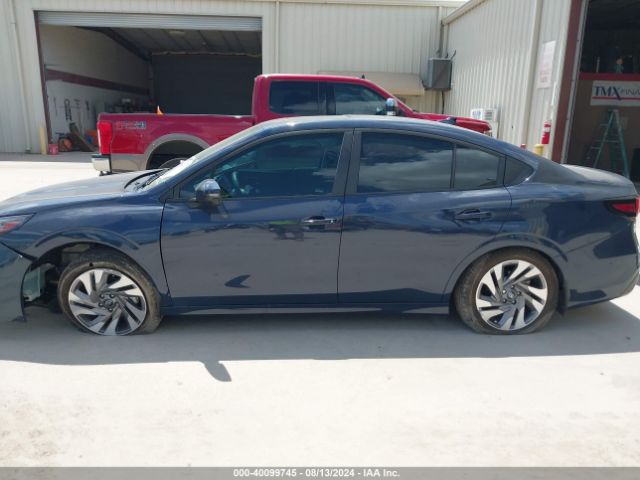 4S3BWAN69R3009866 Subaru Legacy Limited