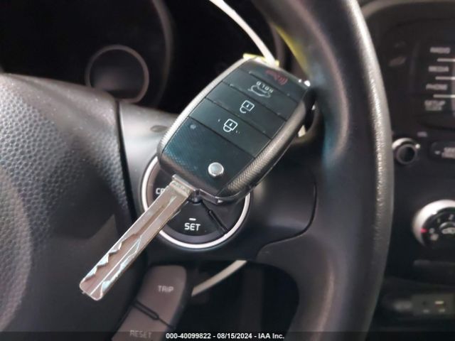 KNDJN2A28G7844693 KIA Soul