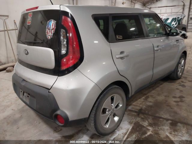 KNDJN2A28G7844693 KIA Soul
