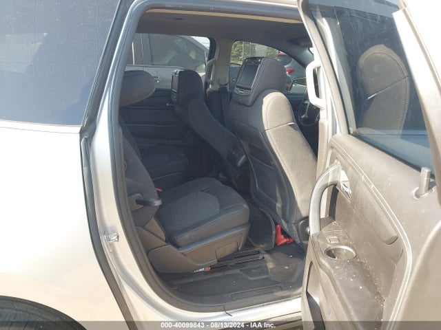 Chevrolet Traverse 1lt 2014 1GNKRGKD0EJ159911 Image 8