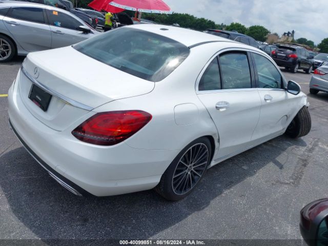W1KWF8DB5MR625018 Mercedes-Benz C 300 Sedan