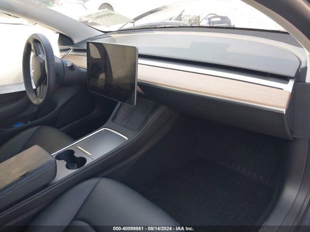2023 TESLA MODEL 3 5YJ3E1EA3PF464871 Photo 4