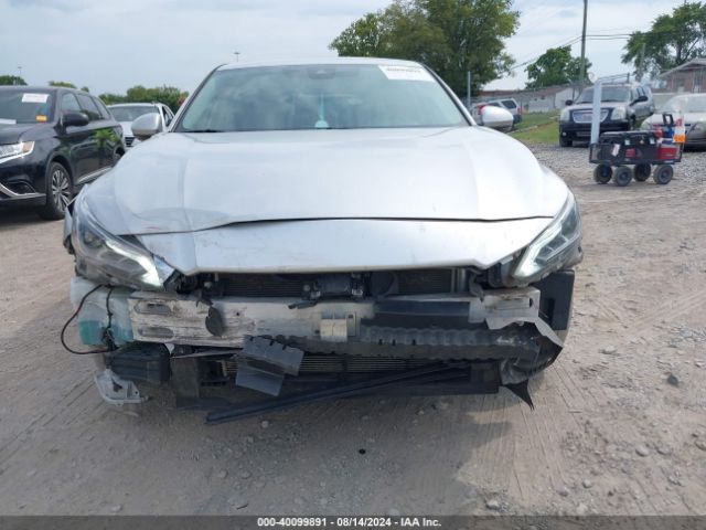 1N4BL4EV0KC257260 Nissan Altima 2.5 Sl