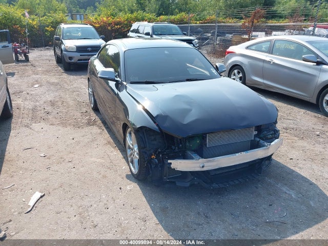2018 WBA2J7C59JVB28411 main image