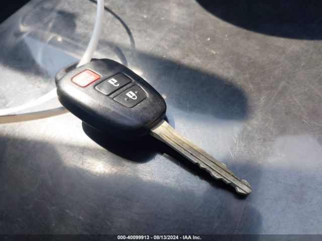 JTDKDTB38G1589292 Toyota Prius C One