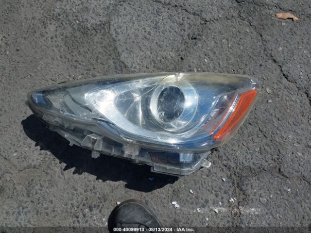 JTDKDTB38G1589292 Toyota Prius C One