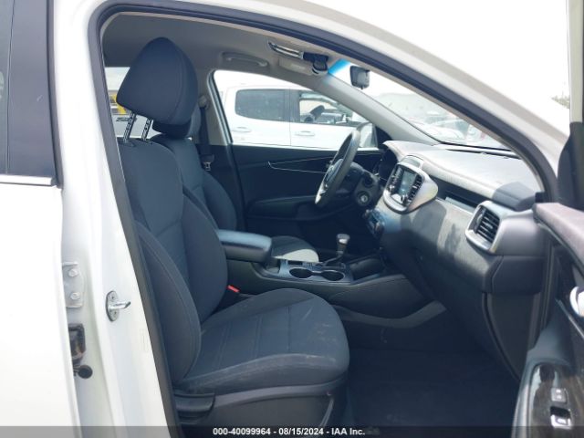 5XYPG4A50KG468349 KIA Sorento 3.3l Lx