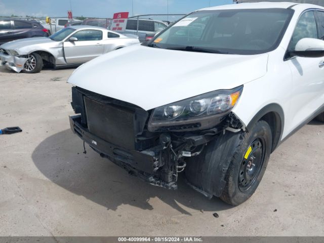 5XYPG4A50KG468349 KIA Sorento 3.3l Lx