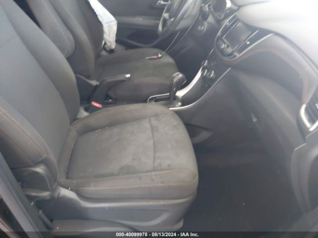 KL7CJKSB4LB079196 Chevrolet Trax Fwd Ls