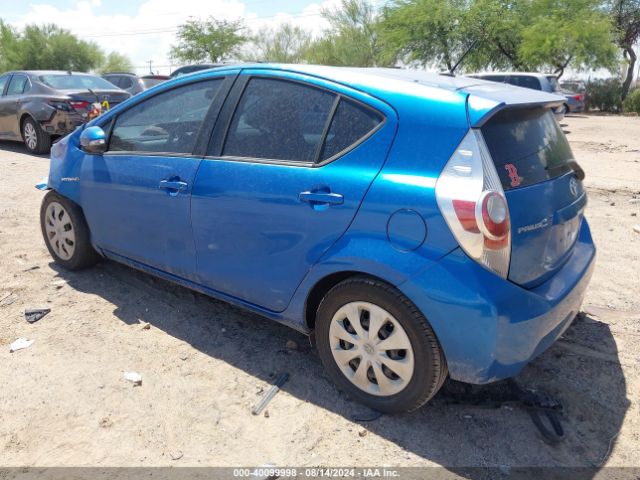 JTDKDTB3XE1558428 Toyota Prius C One