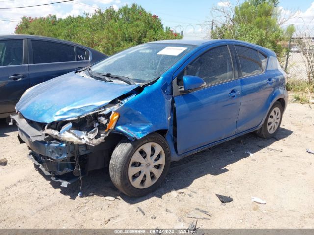 JTDKDTB3XE1558428 Toyota Prius C One