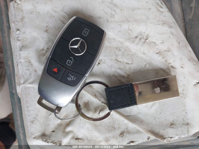 55SWF8EB9LU329382 Mercedes-Benz C 300 4matic