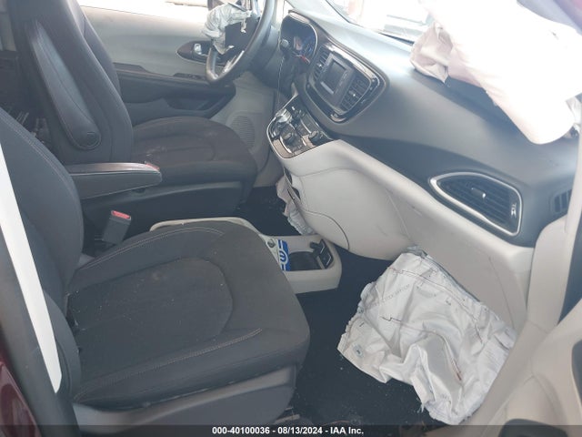 Chrysler Pacifica Touring 2017 2C4RC1DG2HR552340 Image 5
