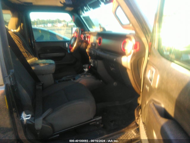 1C4GJXAN5LW136429 Jeep Wrangler Sport S 4x4
