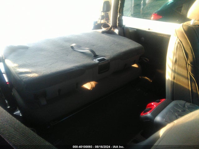1C4GJXAN5LW136429 Jeep Wrangler Sport S 4x4