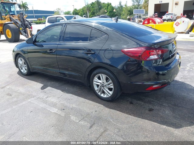 Hyundai ELANTRA SEL 2020 5NPD84LF3LH566551 Image 3