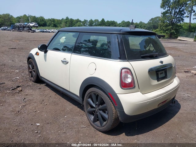 2013 MINI HARDTOP WMWSU3C5XDT691867 Photo 2