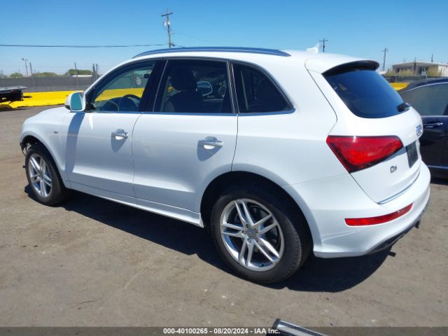 WA1DGAFP5FA146138 Audi Q5 3.0t Premium Plus