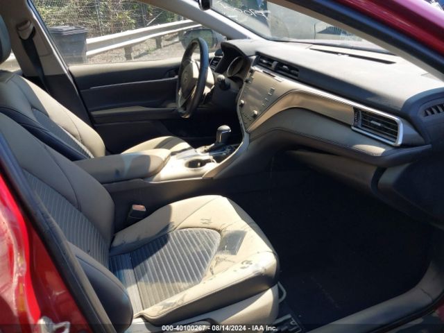 4T1B11HK1JU504032 Toyota CAMRY SE