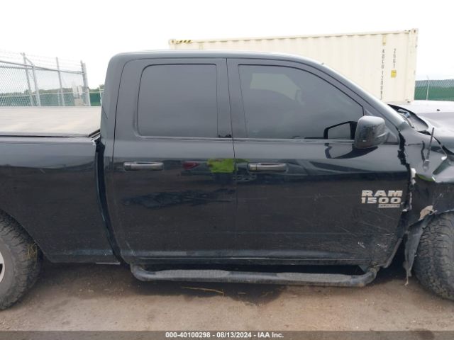 1C6RR7FG0KS638693 RAM 1500 Classic Express Quad Cab 4x4 6'4 Box