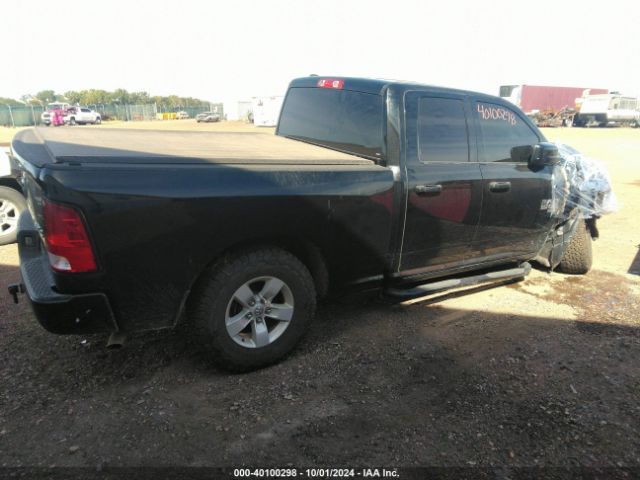 1C6RR7FG0KS638693 RAM 1500 Classic Express Quad Cab 4x4 6'4 Box