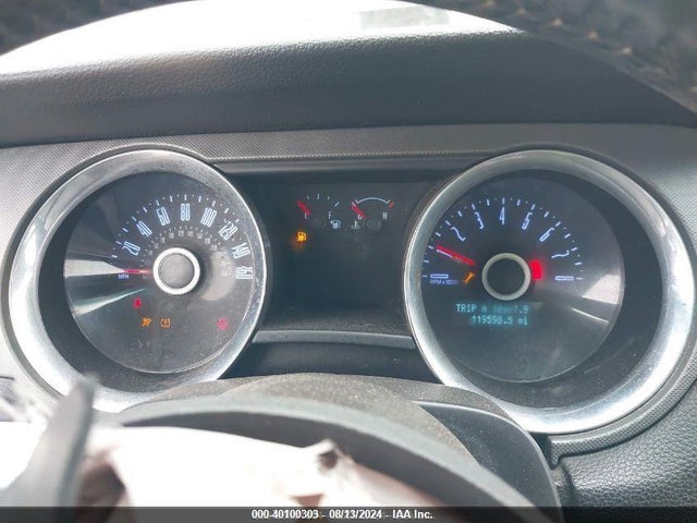 1ZVBP8AM8E5311624 Ford Mustang V6
