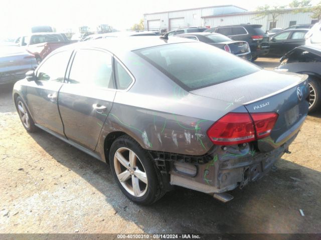 1VWBN7A30EC059998 Volkswagen Passat 2.0l Tdi Se