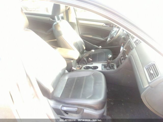 1VWBN7A30EC059998 Volkswagen Passat 2.0l Tdi Se