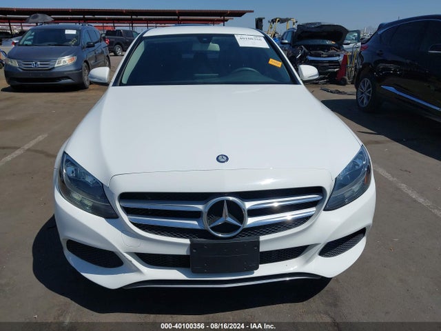 Продажа на аукционе авто 2015 Mercedes-benz C 300 Luxury/sport, vin: 55SWF4JB7FU094127, номер лота: 40100356