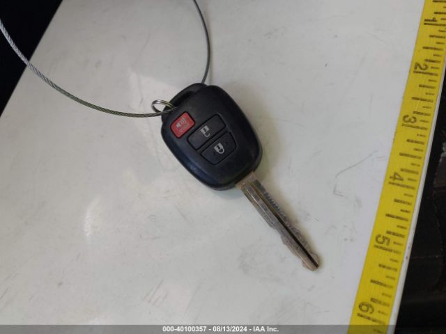 5TFRM5F17KX138461 Toyota Tundra Sr5 4.6l V8