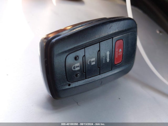 Toyota Corolla Hybrid Le 2022 JTDEAMDE5NJ056677 Image 11