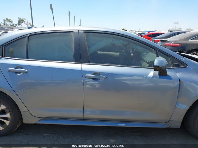 Toyota Corolla Hybrid Le 2022 JTDEAMDE5NJ056677 Image 14